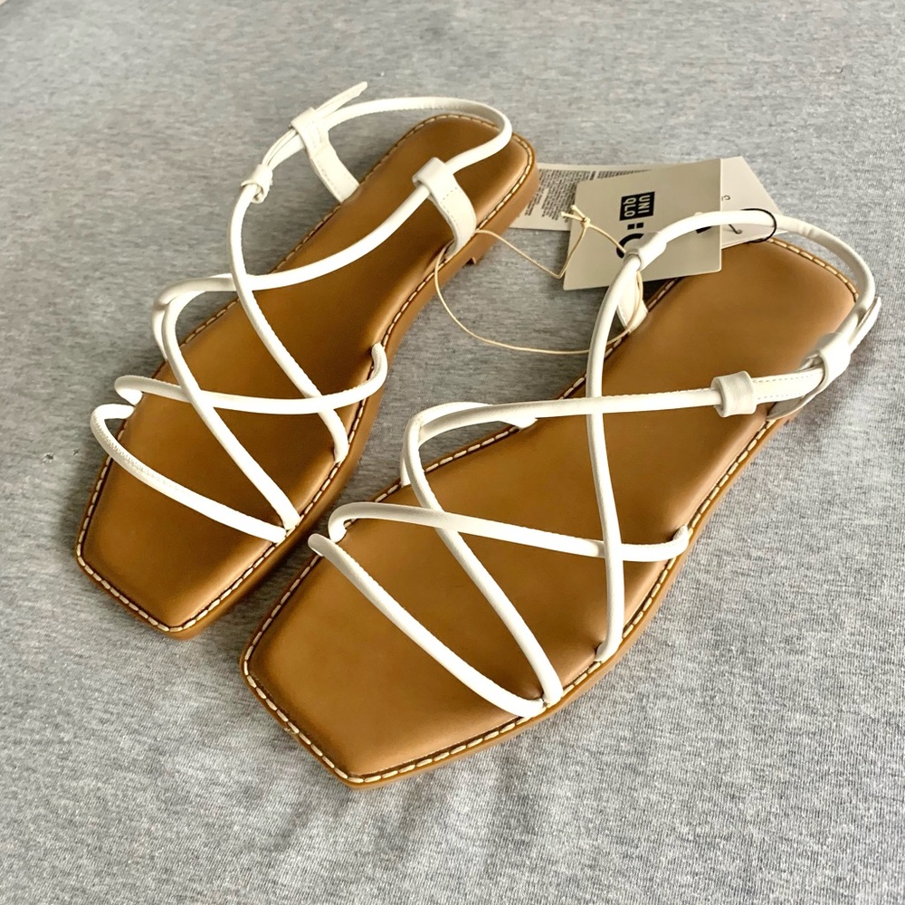Uniqlo Narrow Strap Sandals